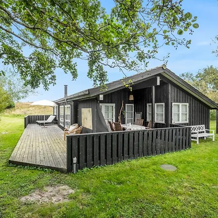 Danko - 1-5km From The Sea By Interhome *