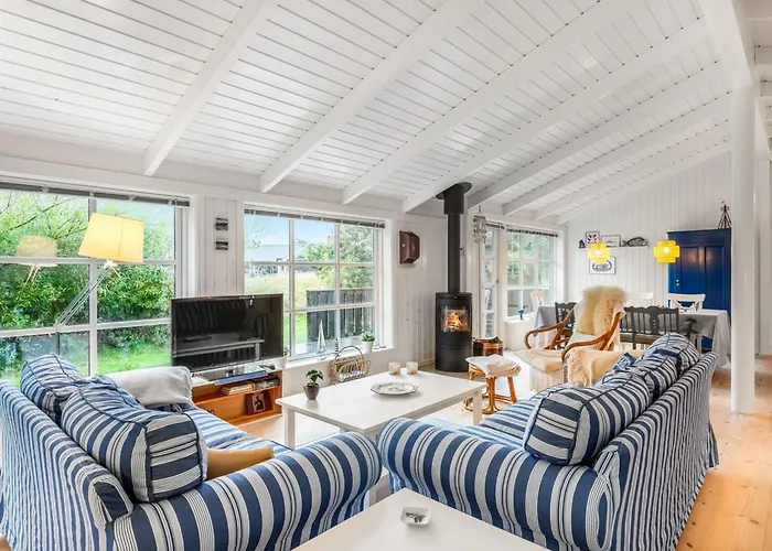 Danko - 1-5km From The Sea By Interhome Сasa de vacaciones *